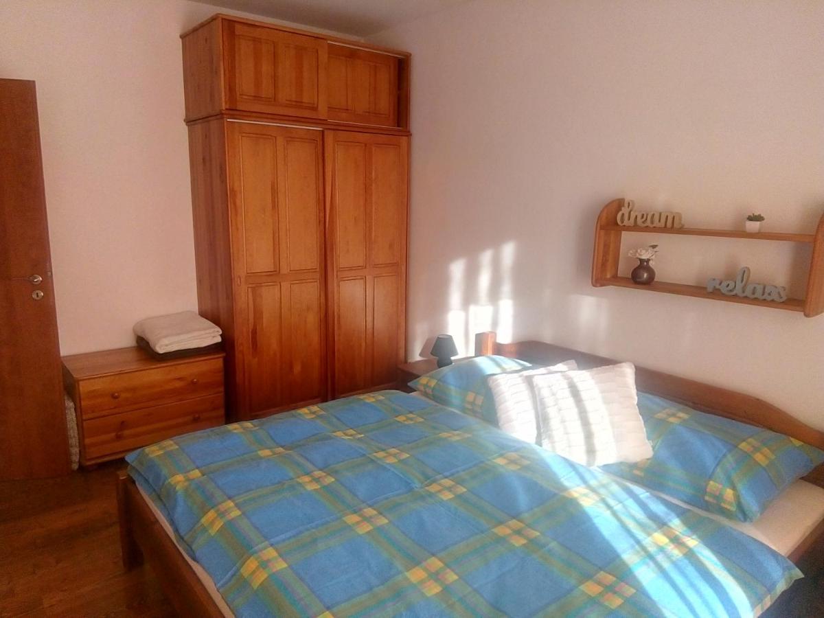 Ski&Sun - Apartman B11 Липтовски-Микулаш Экстерьер фото